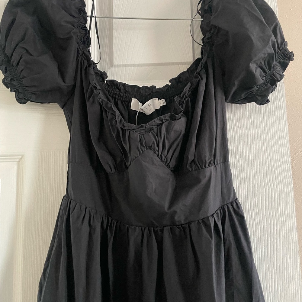 ASTR Ruched Dress - Picture 3 of 5